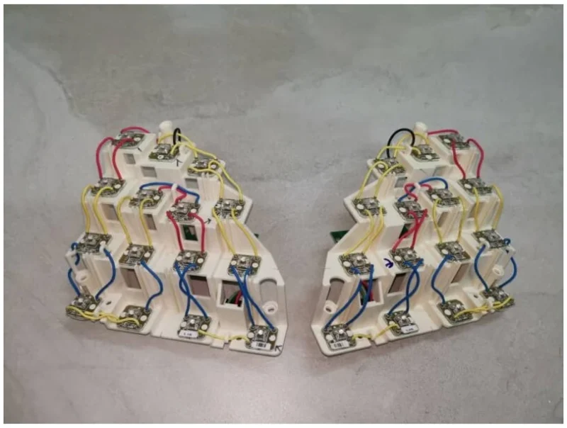 ORIGINAL PROTON EXORA BOLD TAIL LAMP ELEGANT LED SET 1PAIR